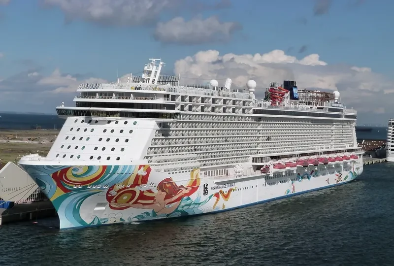 NORWEGIAN GETAWAY Passenger Ship IMO 9606924 photo 8