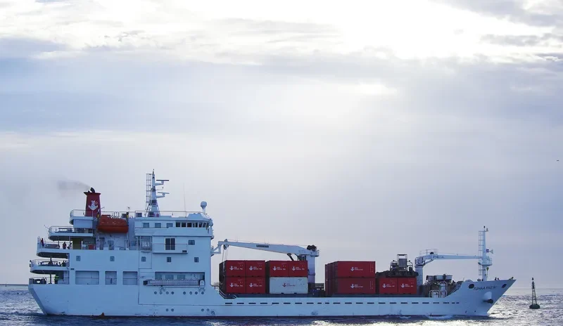 TUHAA PAE IV Passenger Ship IMO 9607473 photo 4