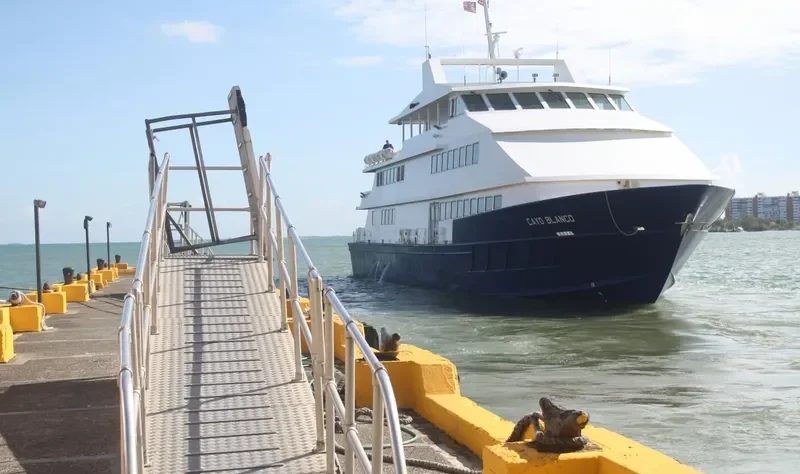 CAYO BLANCO Passenger Ship IMO 9607679 photo 2