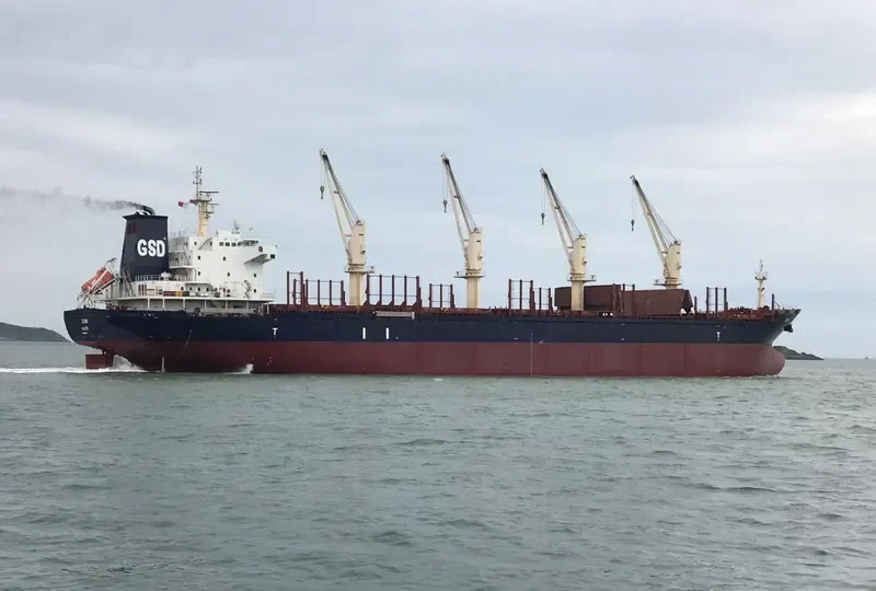 OLIVIA Bulk Carrier IMO 9608702 photo 6