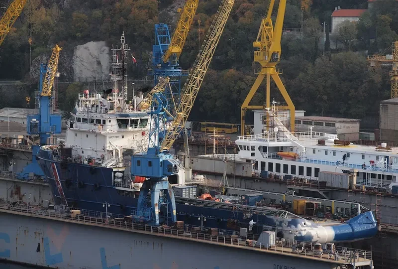 IEVOLI GREY Offshore Vessel IMO 9608788 photo 4