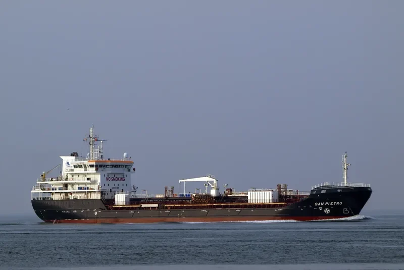 TUVAQ W Tanker IMO 9610341 photo 6