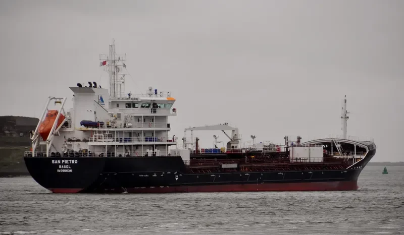TUVAQ W Tanker IMO 9610341 photo 7