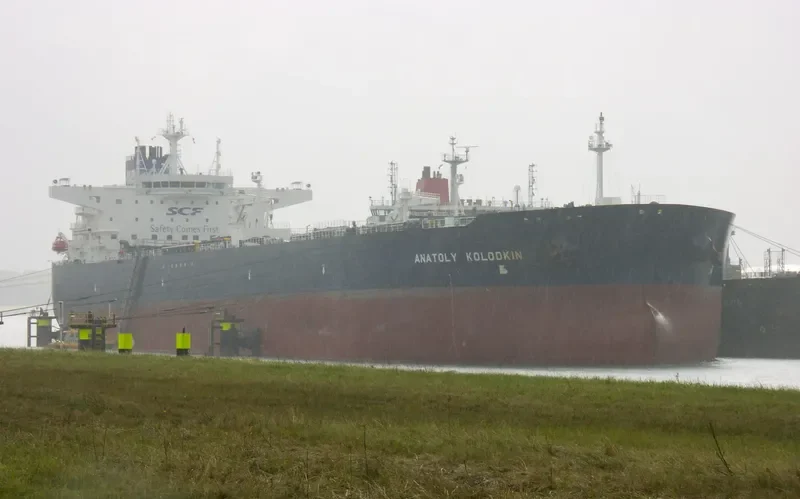 ANATOLY KOLODKIN Tanker IMO 9610808 photo 4