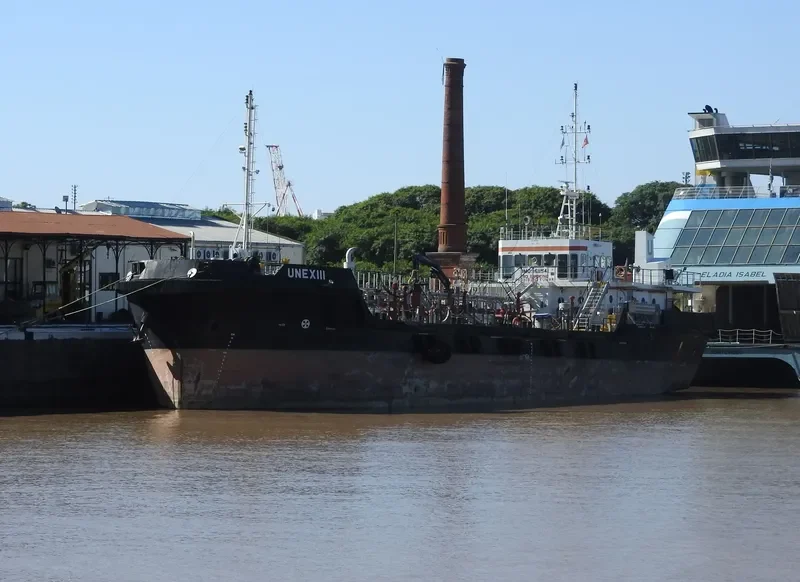 THALIA Tanker IMO 9611541 photo 2