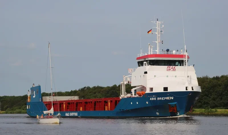 PEAK BREMEN General Cargo IMO 9612533 photo 10