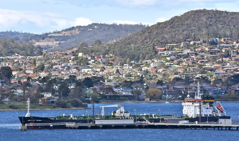 ASPHALT SPIRIT Tanker IMO 9612557 photo 4