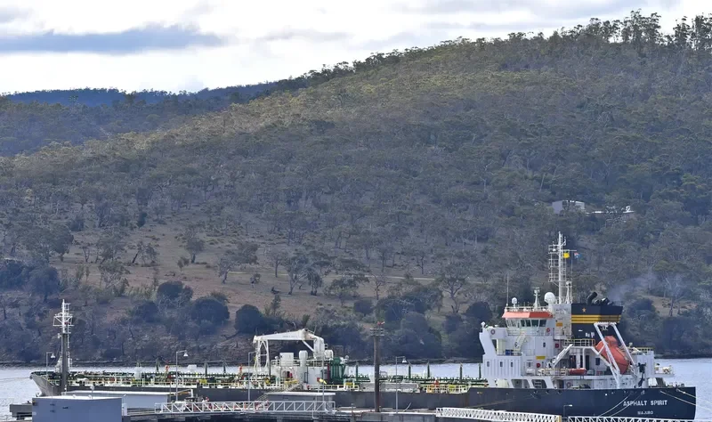 ASPHALT SPIRIT Tanker IMO 9612557 photo 5