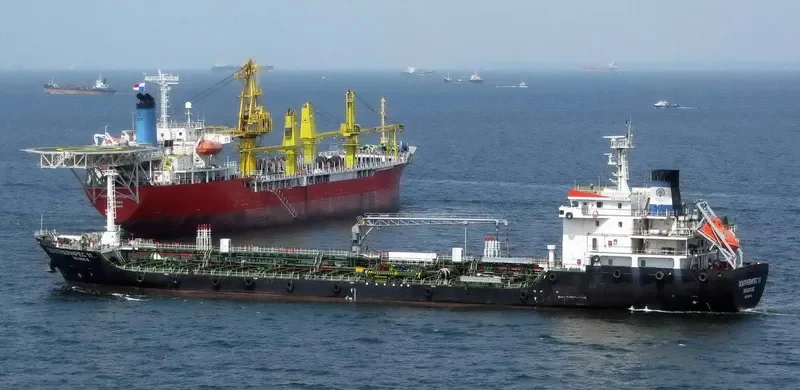 SOUTHERNPEC 11 Tanker IMO 9614115 photo 8