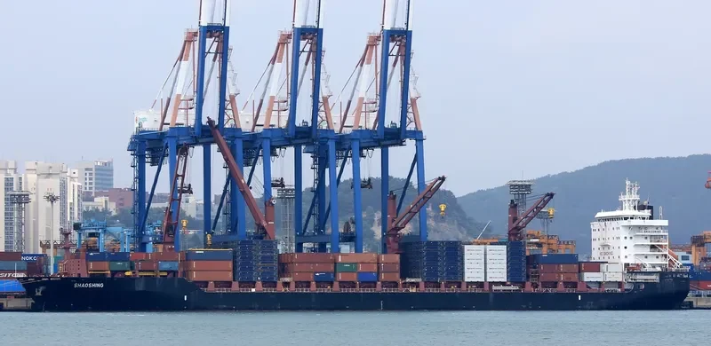 TONGA CHIEF Container Ship IMO 9614490 photo 4