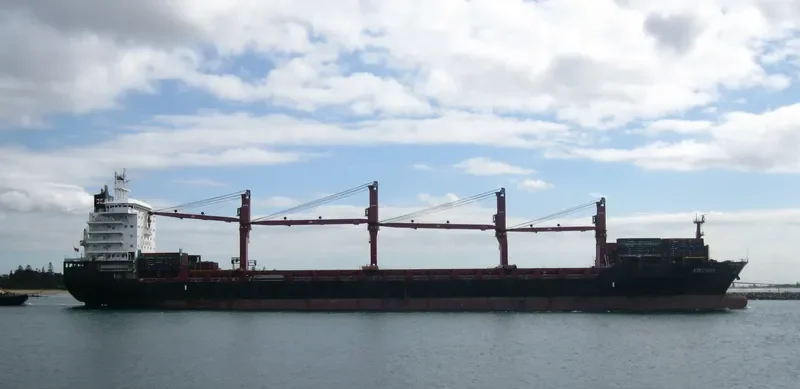 SZECHUEN Container Ship IMO 9614543 photo 3