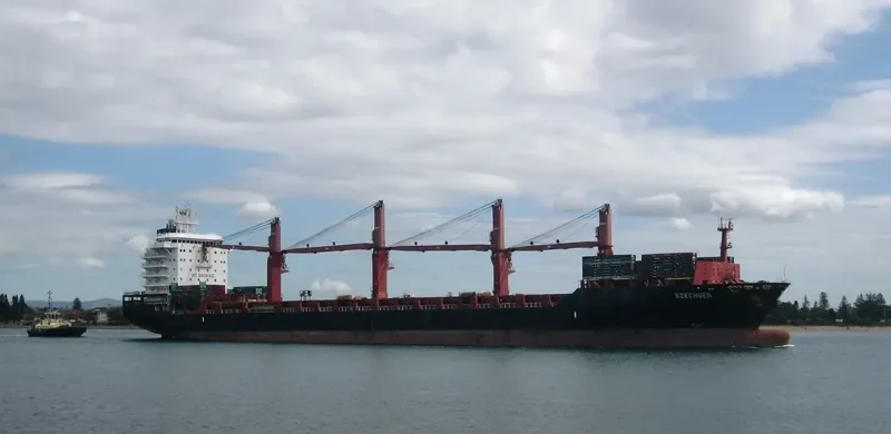 SZECHUEN Container Ship IMO 9614543 photo 4