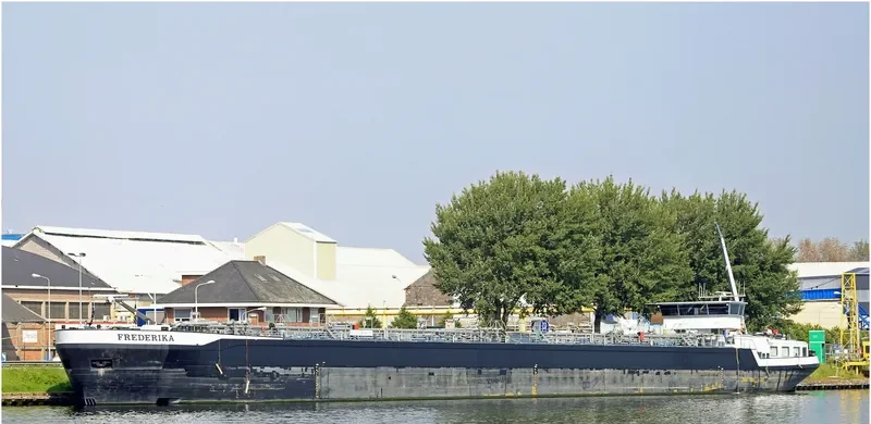 VESPUCCI Tanker IMO 9614737 photo 2