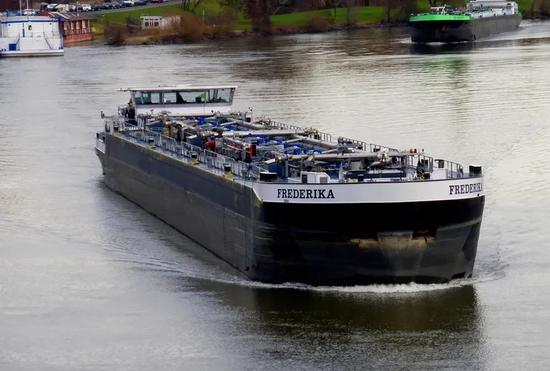 VESPUCCI Tanker IMO 9614737 photo 10