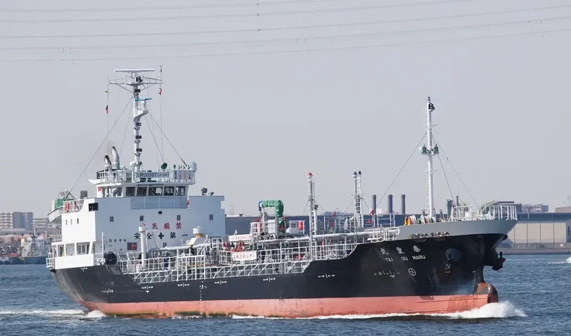 TAI OU MARU Tanker IMO 9615286 photo 5