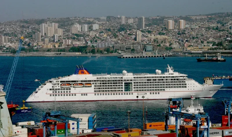 EUROPA 2 Passenger Ship IMO 9616230 photo 3