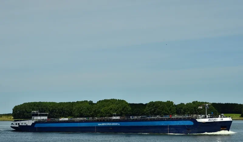 INCUBATOR Tanker IMO 9617040
