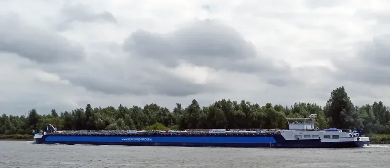 INCUBATOR Tanker IMO 9617040 photo 10