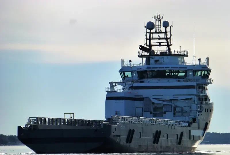 OLYMPIC ORION Offshore Vessel IMO 9617313 photo 2