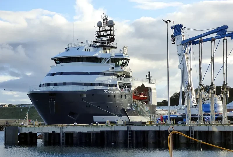 OLYMPIC ORION Offshore Vessel IMO 9617313 photo 4