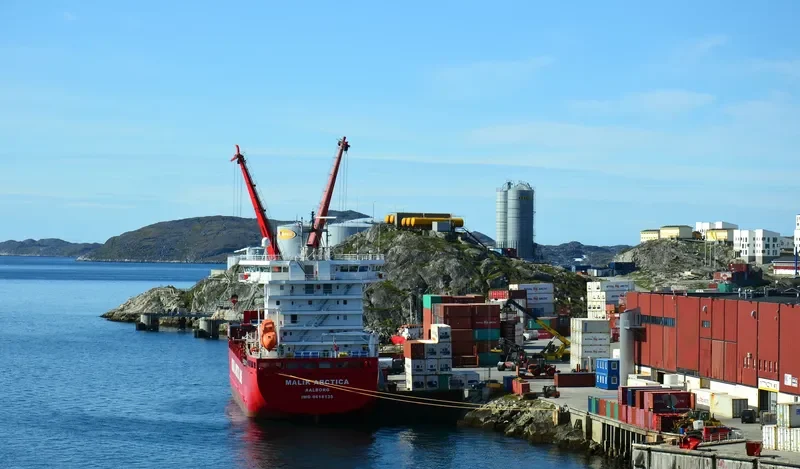 MALIK ARCTICA Container Ship IMO 9618135