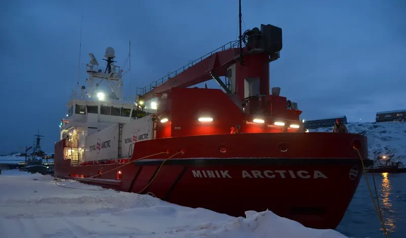 MINIK ARCTICA Container Ship IMO 9618159 photo 2