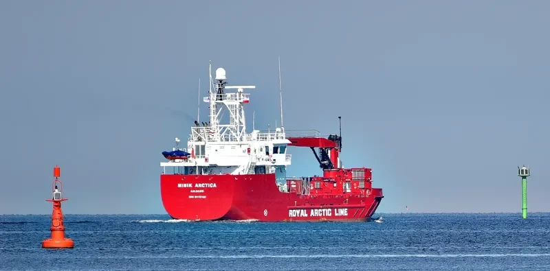 MINIK ARCTICA Container Ship IMO 9618159 photo 4