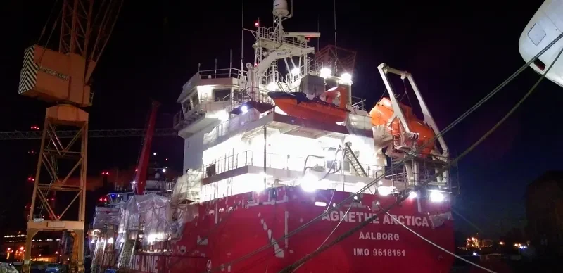 NANOQ ARCTICA Container Ship IMO 9618161 photo 4