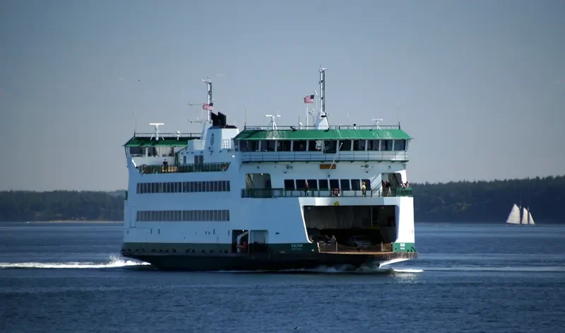 SALISH Ro-Ro IMO 9618329 photo 7