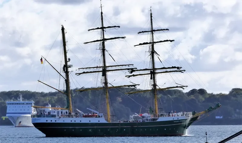 ALEX VON HUMBOLDT 2 Tanker IMO 9618446 photo 7