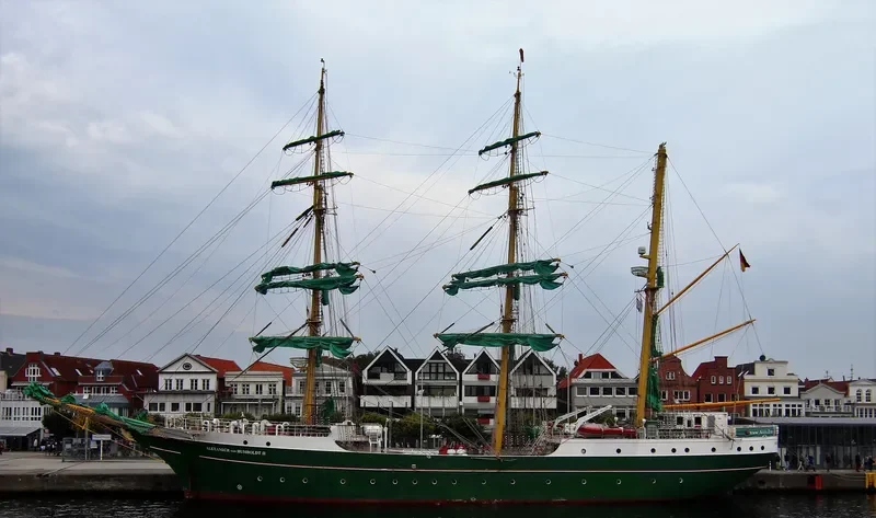 ALEX VON HUMBOLDT 2 Tanker IMO 9618446 photo 9