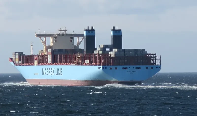 MARIBO MAERSK Container Ship IMO 9619969 photo 8