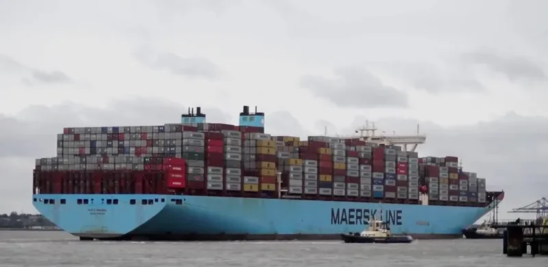 MATZ MAERSK Container Ship IMO 9619983 photo 6