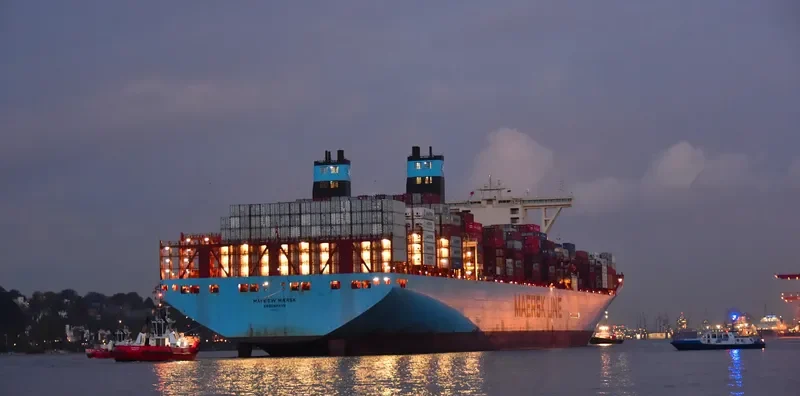 MAYVIEW MAERSK Container Ship IMO 9619995 photo 3