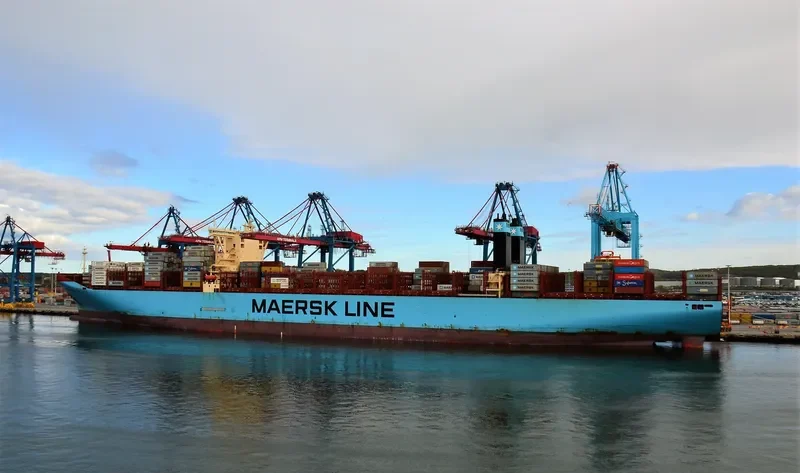 MAYVIEW MAERSK Container Ship IMO 9619995 photo 8