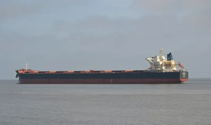 JU HUA HAI Bulk Carrier IMO 9620528 photo 2