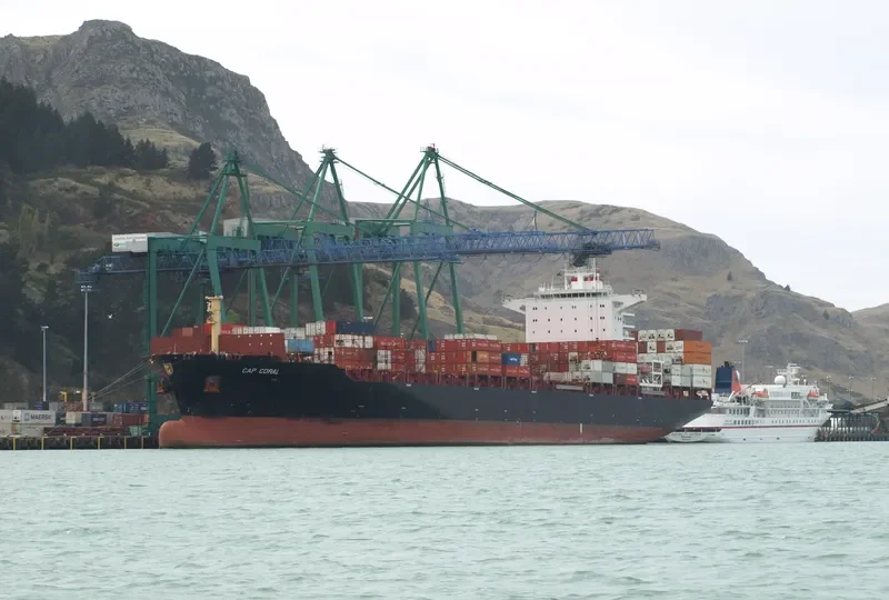 MERKUR OCEAN Container Ship IMO 9620619 photo 4