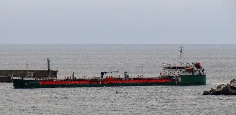 KARAKUZ Tanker IMO 9621558 photo 9