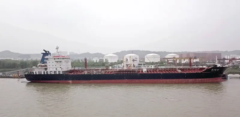 KUN LUN YOU 205 Tanker IMO 9622057