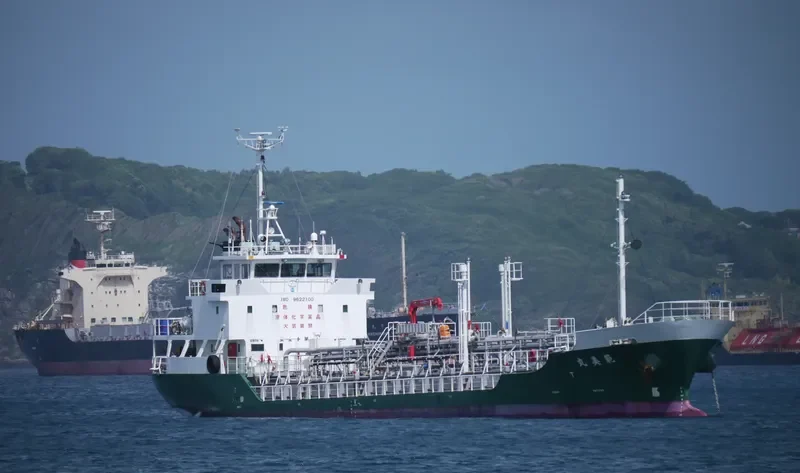 NORIYOSHI MARU Tanker IMO 9622100 photo 3
