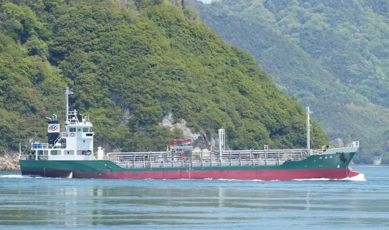 NORIYOSHI MARU Tanker IMO 9622100 photo 5