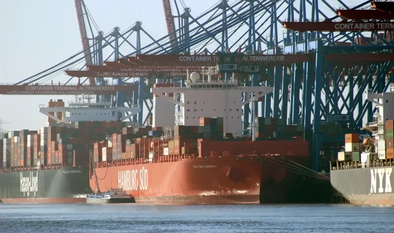 CAP SAN LORENZO Container Ship IMO 9622227 photo 9
