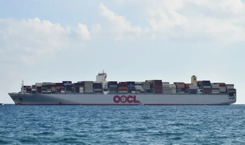 OOCL BRUSSELS Container Ship IMO 9622590 photo 7