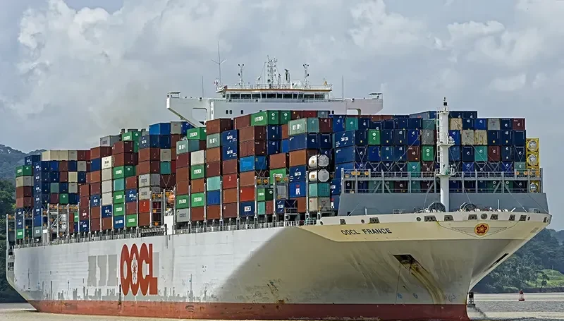 OOCL FRANCE Container Ship IMO 9622617 photo 9