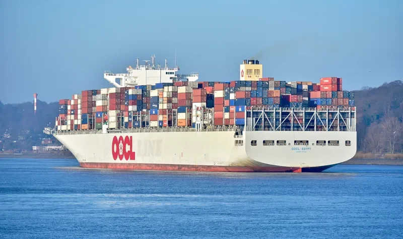 OOCL EGYPT Container Ship IMO 9622631 photo 7