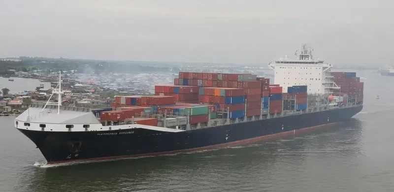 X PRESS ANGLESEY Container Ship IMO 9623843 photo 3