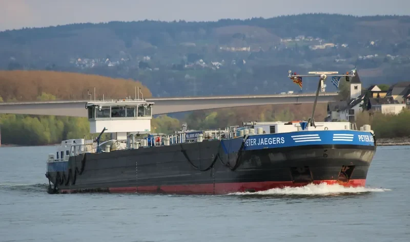 PETER JAEGERS Tanker IMO 9624081 photo 5