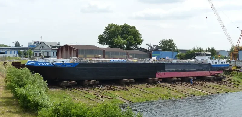 PETER JAEGERS Tanker IMO 9624081 photo 6