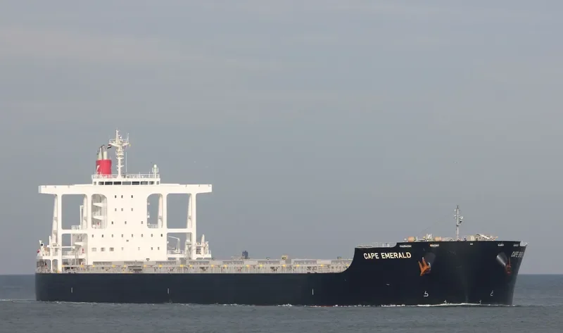 CAPE EMERALD Bulk Carrier IMO 9624263 photo 4