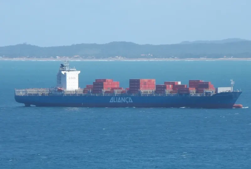 VICENTE PINZON Container Ship IMO 9625396 photo 6